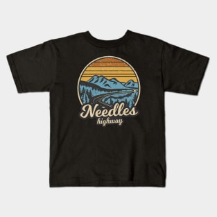 Needles Highway South Dakota Retro Kids T-Shirt